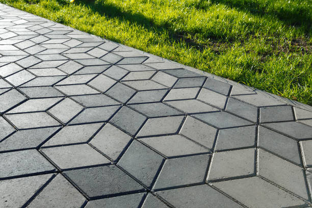 Best Local Driveway Pavers  in Oakbrook Terrace, IL